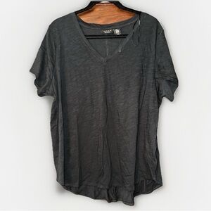 Tahari Black V-Neck Short Sleeve Relaxed Tee